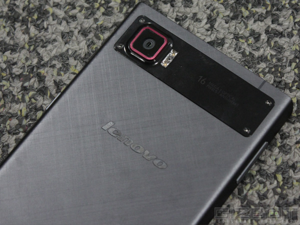 Lenovo Vibe Z2 Pro Hands On and First Look: A Monster in Every Aspect Lenovo Vibe Z2 Pro Hands On and First Look: A Monster in Every Aspect