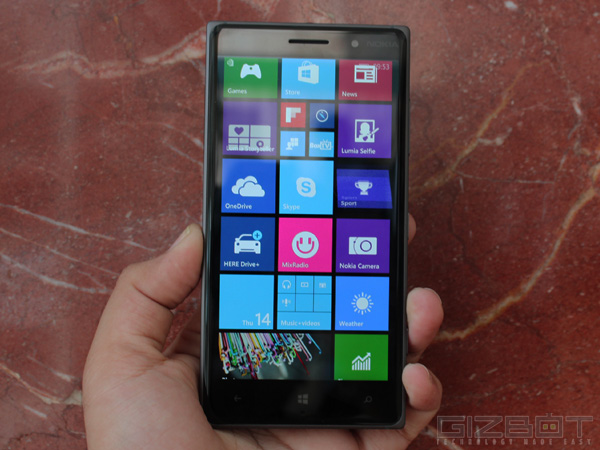 Nokia Lumia 830 First Look: A New Camera Smartphone On the Block