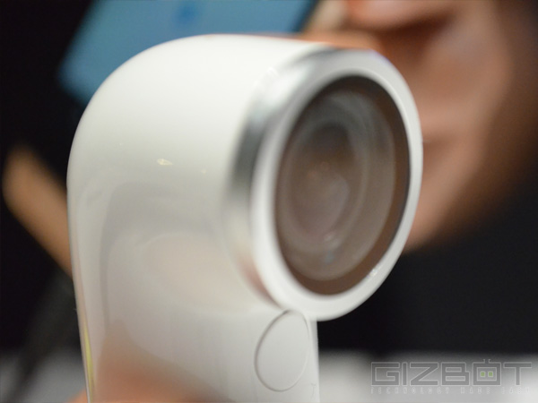 HTC Re Camera First Look: A Whole New Way To Imagine Your Surroundings
