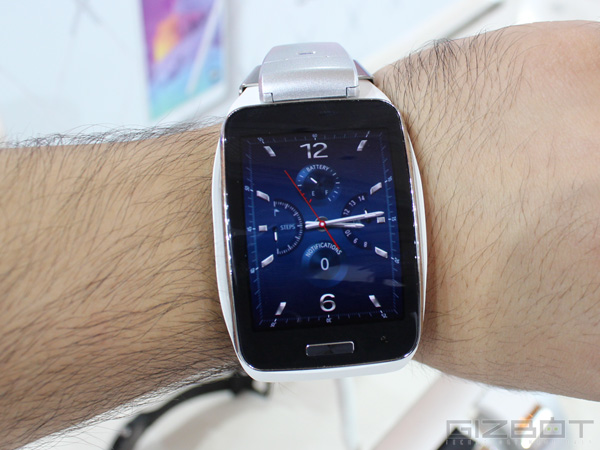 Samsung Gear S First Look