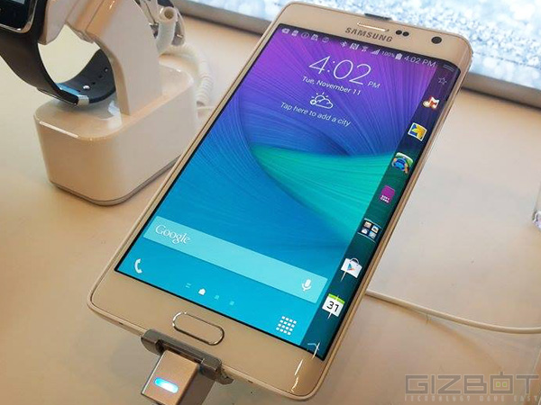 Samsung Galaxy Note Edge First Look: Ahead of the Curve and Classy