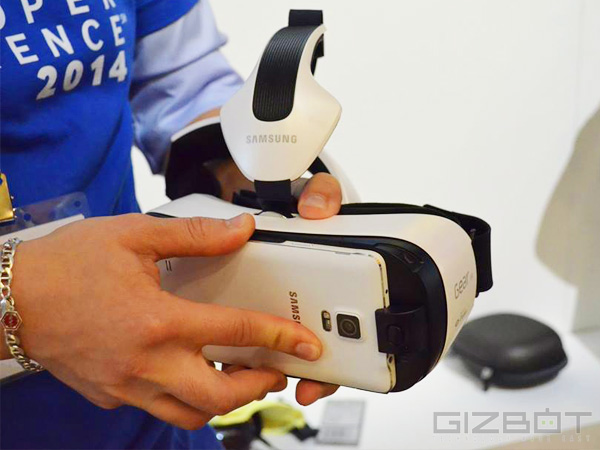 Samsung Gear VR Set for DreamWorks VR Love: All You Need to Know
