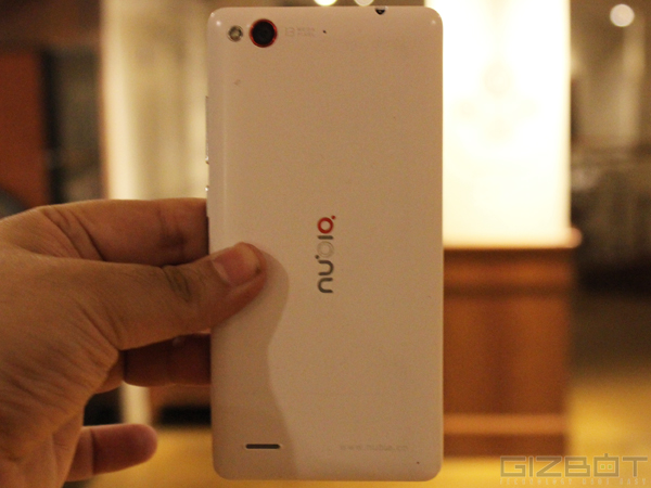 ZTE Nubia Z7 Mini First Look