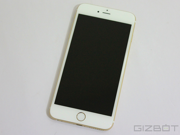 Apple iPhone 6 Plus First Look