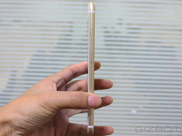 Apple iPhone 6 Plus First Look