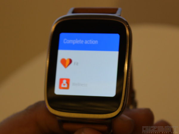 Asus ZenWatch First Look: Inquisitive Design, Yet Shallow Software