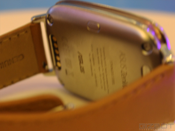 Asus ZenWatch First Look: Inquisitive Design, Yet Shallow Software