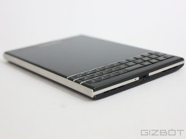 BlackBerry Passport Review: A Smartphone That Could Alter BlackBerry