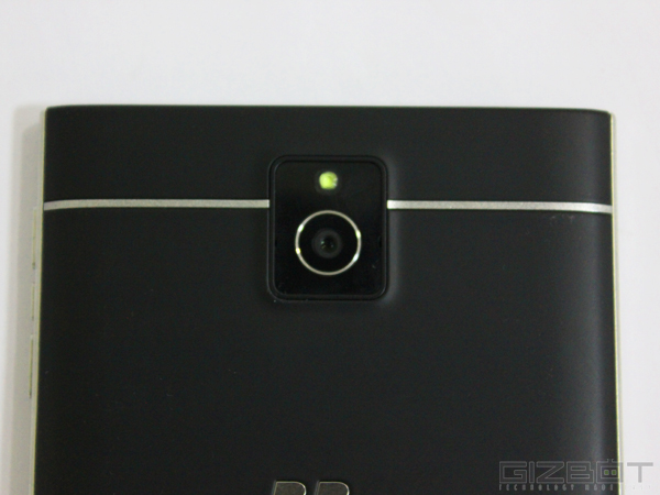 BlackBerry Passport Review