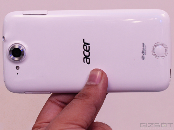 Acer Liquid Jade First Look: Mid Ranger With A Slim Profile