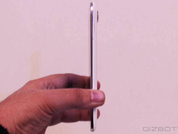 Acer Liquid Jade First Look: Mid Ranger With A Slim Profile
