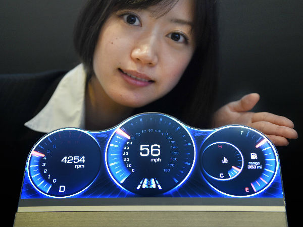 CES 2015: Sharp Aquos Crystal Smartphone Unveiled