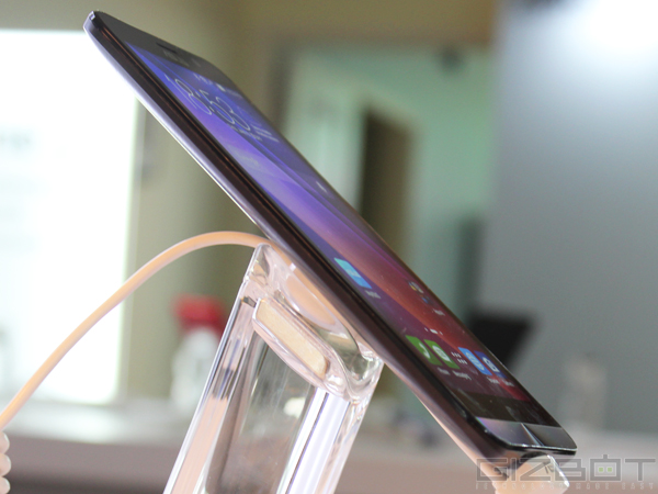 Asus ZenFone 2 First Look: Hitting The Right Note Asus ZenFone 2 First Look: Hitting The Right Note