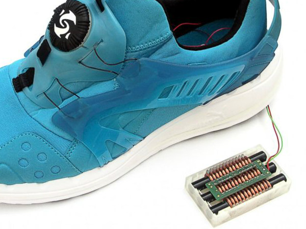 New 'smart' Shoes Generate Power from Walking New 'smart' Shoes Generate Power from Walking