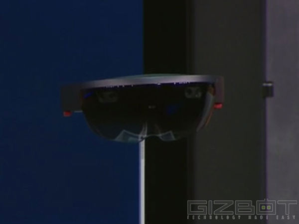 Microsoft with HoloLens Aims to Attack Google and Samsung Microsoft with HoloLens Aims to Attack Google and Samsung