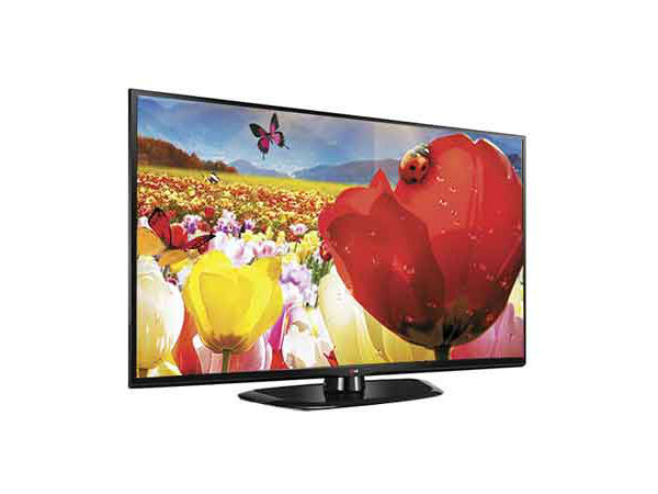 LG 42PN4500 106 cm (42) PDP HD Plasma Television 