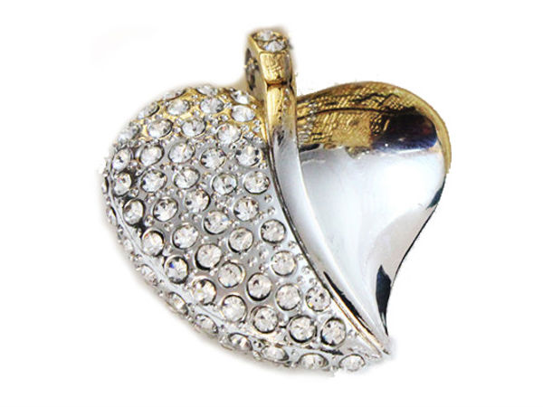 Schnell Heart Shaped Jewel 8 GB Pen Drive