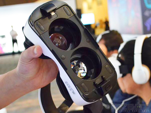 Apple Awarded Design Patent For Samsung Gear VR-like VR Headset