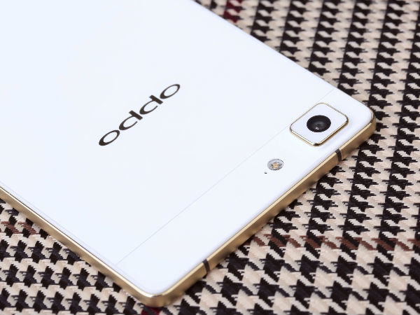 Oppo R5 Gilded Limited Edition Comes With A Gold Frame