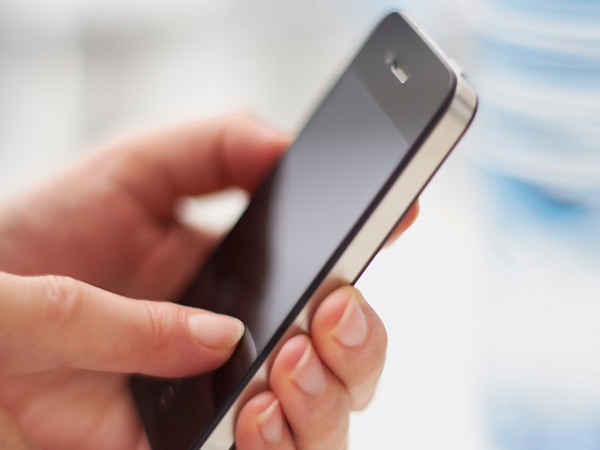 NSA Chief Seeks Compromise on Encrypted Phone Snooping NSA Chief Seeks Compromise on Encrypted Phone Snooping
