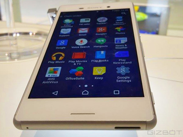 Sony Xperia M4 Aqua Hands on First Look