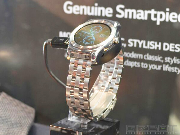 LG Watch Urbane LTE First Look