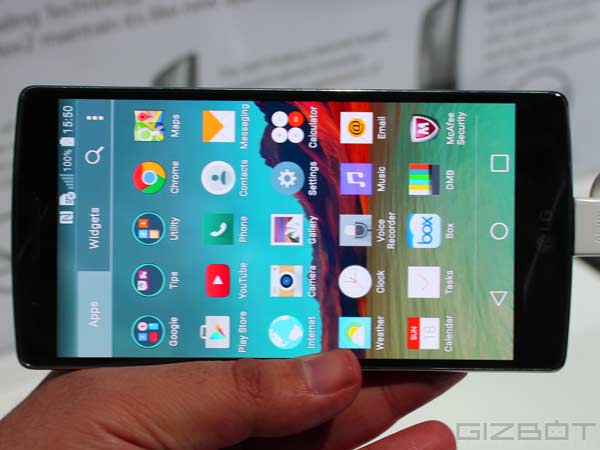 LG G Flex 2: Connectivity