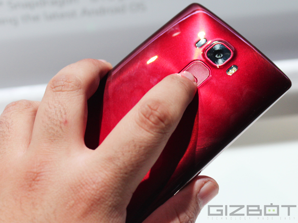 LG G Flex 2 First Look