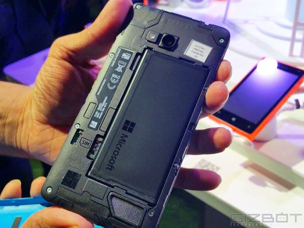 Microsoft Sends Out Invites For April 7 Event in India