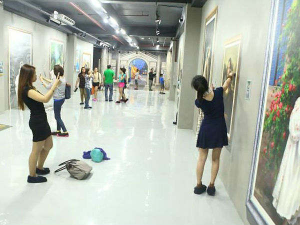 World's First Selfie Museum is Here