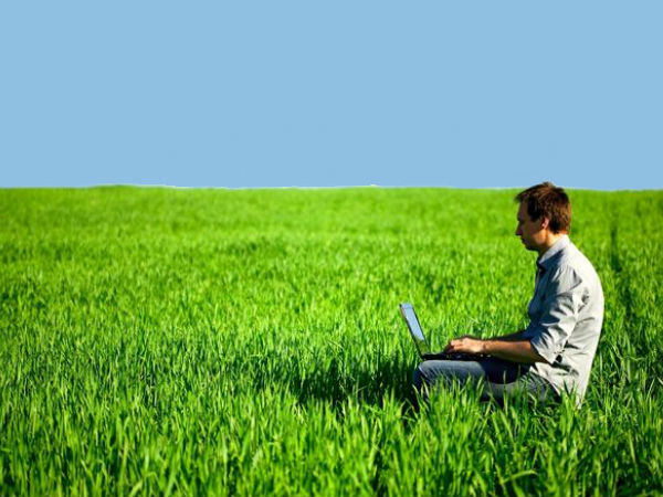 Rural internet users to surge to 28 crore by 2018: Report