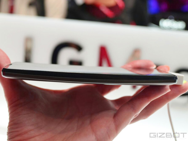LG Magna with Quad-Core CPU, Android 5.0 Lollipop Launched
