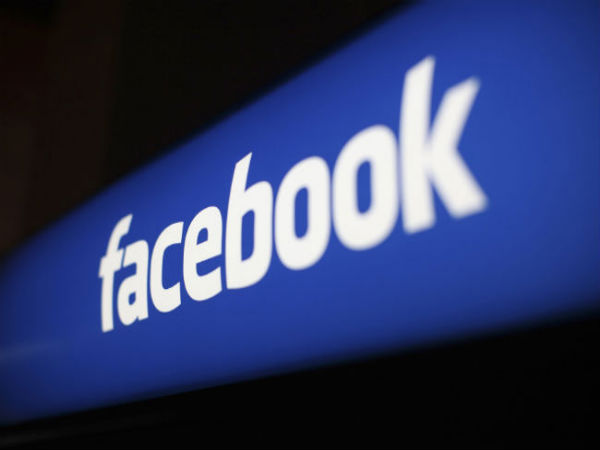 Facebook Faces New Glitch: Outside Link Starts To Disappear Facebook Faces New Glitch: Outside Link Starts To Disappear