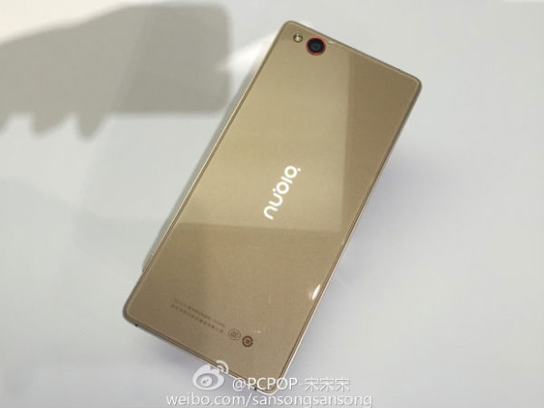 ZTE Nubia Z9 Goes Official With Bezel-less Display ZTE Nubia Z9 Goes Official With Bezel-less Display