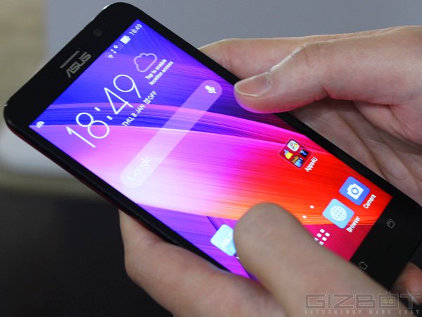 Top 10 Best Smartphones Available In The Market Now