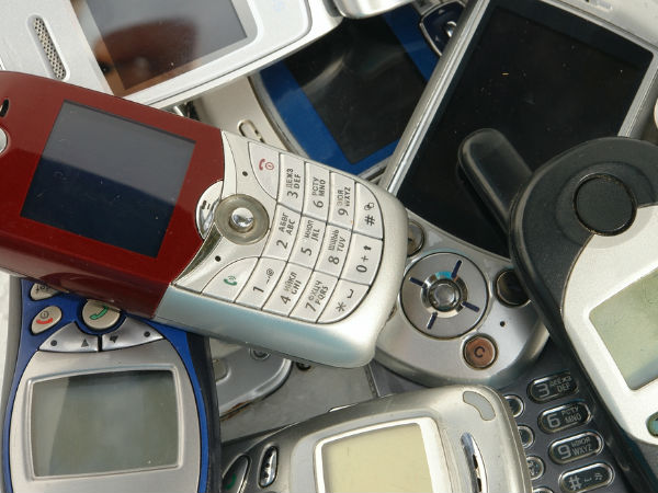 User Data Retrievable from Second-hand Smartphones