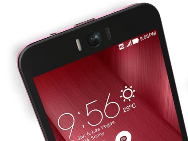 A phone called 'selfie' for perfect self-portrait