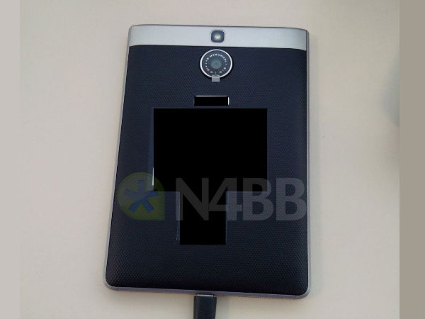 BlackBerry Olso Images And Specs Leaked, Successor of Passport