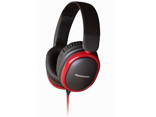 Panasonic India Launches Headset Models With NFC