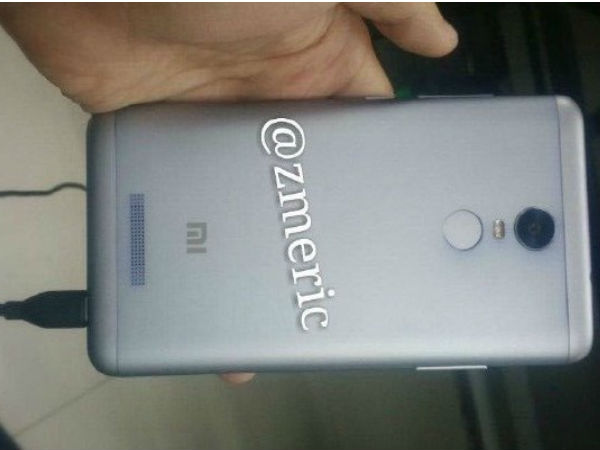Xiaomi's Two Upcoming Smartphone Images Leaked: Sports Dual-Camera Xiaomi's Two Upcoming Smartphone Images Leaked: Sports Dual-Camera