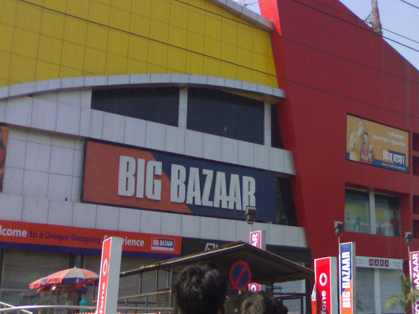 Big Bazaar ties up with MobiKwik for mobile wallet service
