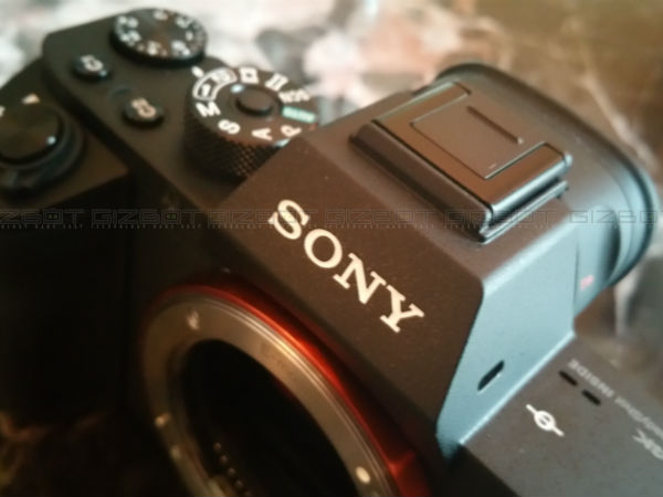 Sony launches high end Alpha 7RII and RX10 II and RX100 IV cameras