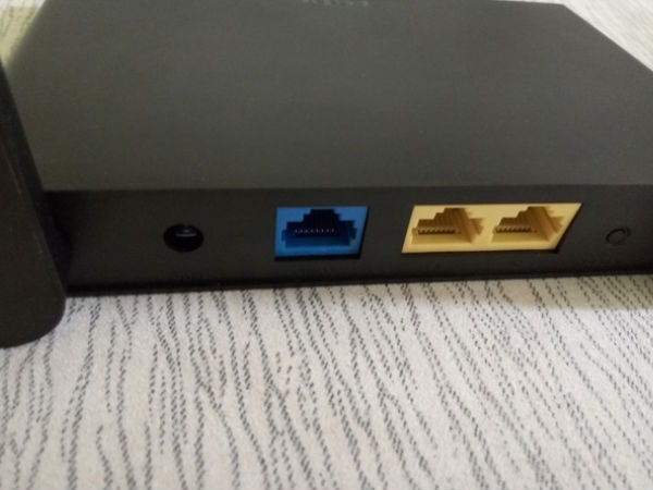 LeTv Mini Wi-Fi router leaked in a set of images