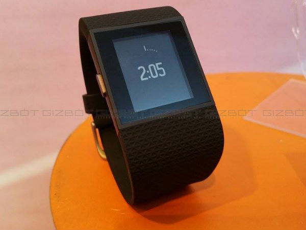 FitBit Officially Enters India today with 7 New Wearables 