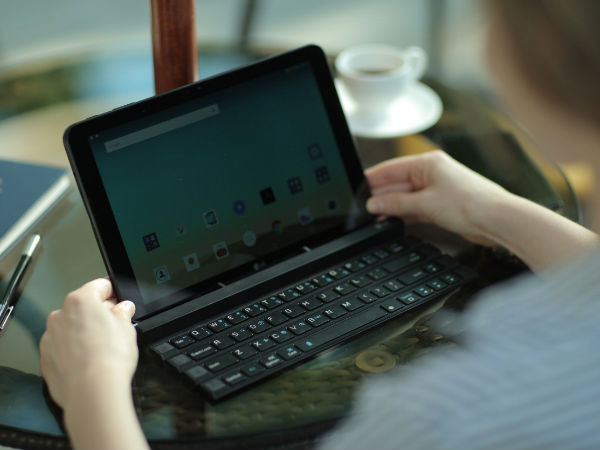LG Rolly: The First Rollable Wireless Portable Keyboard