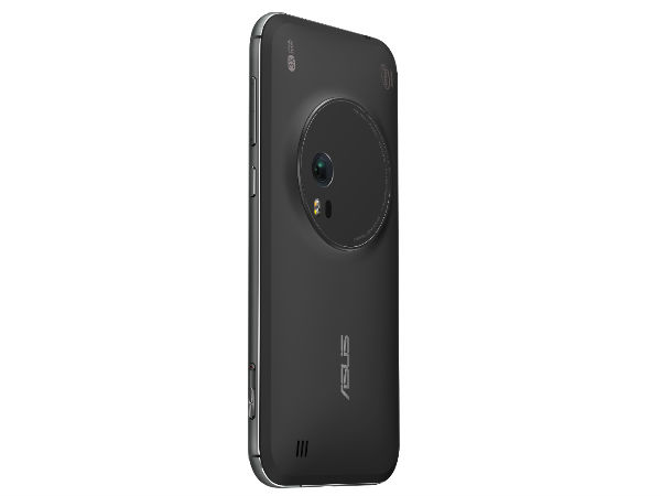 Asus Zenfone Zoom smartphone makes an appearance at IFA 2015
