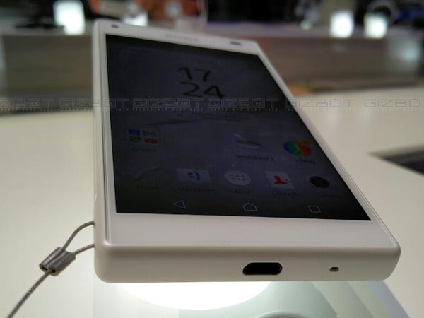 Sony Xperia Z5 Compact First Impression: A Powerpacked compact beast