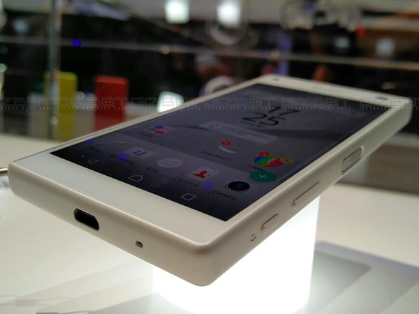 Sony Xperia Z5 Compact First Impression: A Powerpacked compact beast