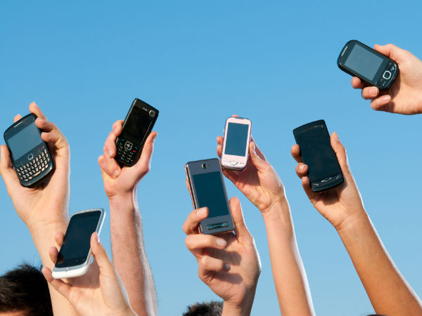 Mobile phones linked to literacy, prosperity: TISS report