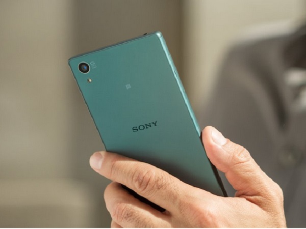 Sony Xperia Z5 vs Samsung Galaxy Note 5: Camera and Software